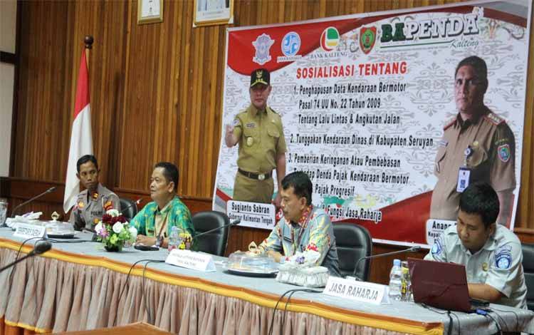Sekda Seruyan Buka Sosialisasi Penghapusan Data Kendaraan Bermotor