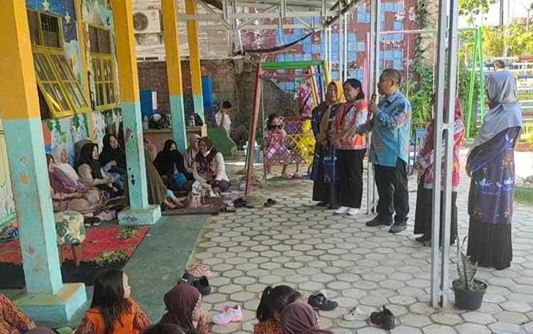 Kepala Disdik Kapuas Sosialisasikan Pencegahan Stunting ke Sekolah