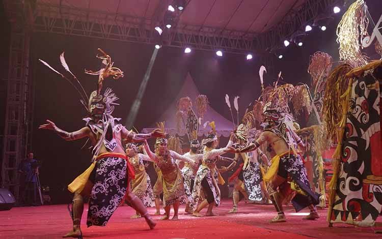 Promosikan Budaya Daerah Melalui Lomba Tari Pedalaman