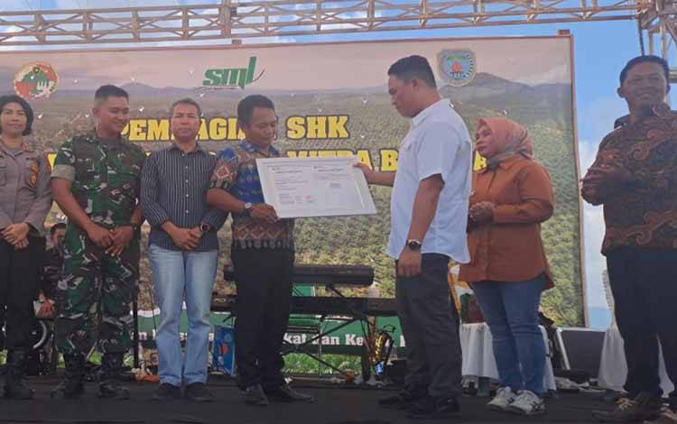 Regional Head PT SML Sampaikan Area Plasma Kantongi Setifikasi ISPO Pertama di Lamandau