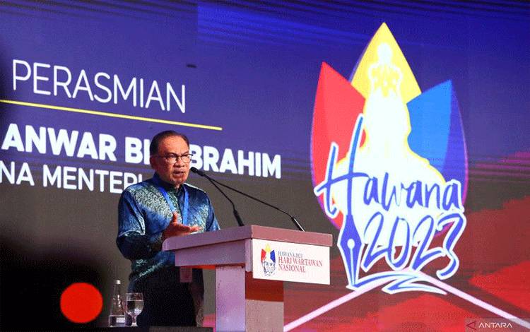PM Anwar: Kerja Wartawan Bukan Hanya Perekam Tapi Pencetus Ide