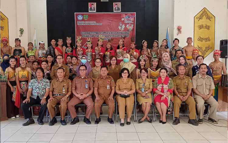 Dinas Pendidikan Barito Timur Gelar FLS2N untuk Pelajar SMP