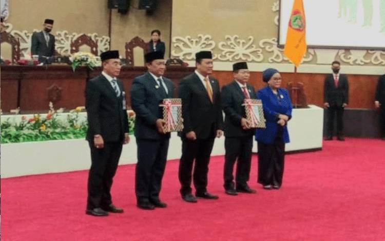DPRD Kalteng Gelar Rapat Paripurna Penyerahan LHP BPK RI