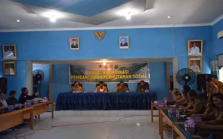 Plt Bupati Kapuas Buka Rakor Pembangunan Perhutanan Sosial