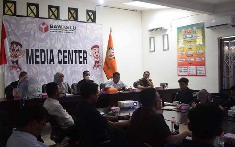 Bawaslu Lamandau Gelar Rakor Fasilitasi Sentra Gakkumdu