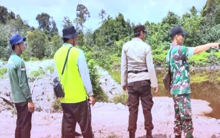 Tim Gabungan Siaga Karhutla Datangi Lokasi Hotspot di Timpah