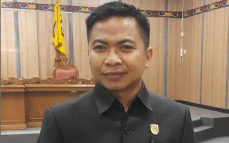DPRD Kotim: DLH Harus Optimalkan Tosa Pengambilan Sampah