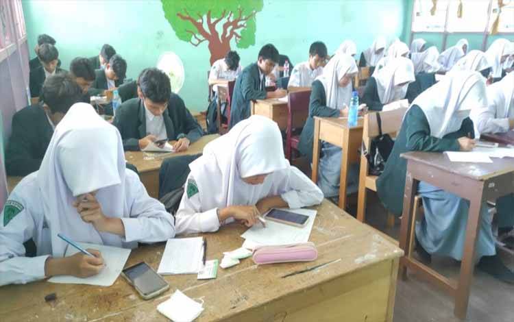 Pelaksanaan PAT di MAN Kapuas Gunakan Aplikasi CBT