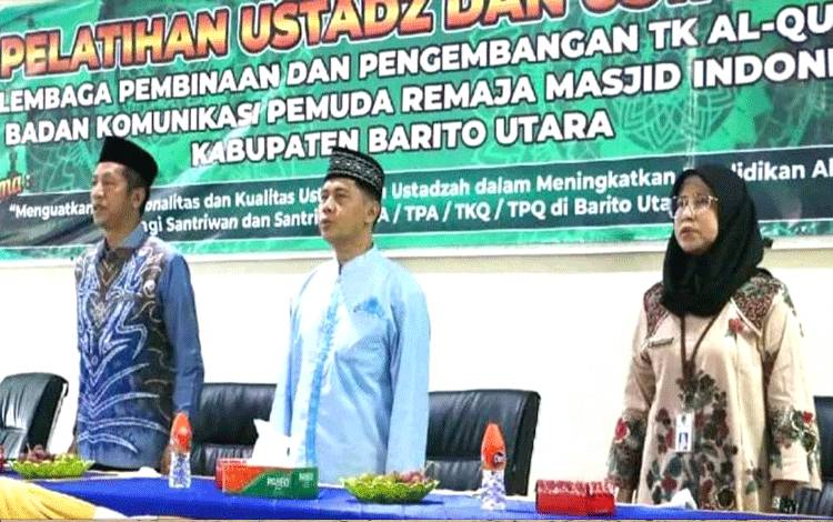 Pelatihan Ustadz/Ustadzah TKA, TPA, TPQ, TKQ yang diselenggarakan oleh Lembaga Pembinaan dan Pengembangan TK-Alquran Badan Komunikasi Remaja Masjid Indonesia ( LPPTKA BKPMI ) Kabupaten Barito Utara,? di aula Bappeda Litbang, Sabtu, 3 Juni 2022. (Foto: Dhani)?