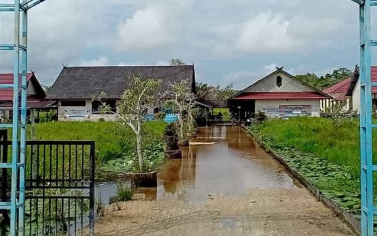Legislator Kapuas Minta Pemda Segera Tangani Drainase di Pujon