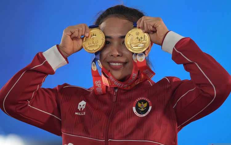 Atlet Para-angkat Besi Putri Bawa Pulang Tiga Emas dan Satu Perak