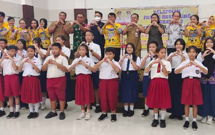 Pemkab Gunung Mas Berupaya Tingkatkan Pendidikan Melalui Porgram Gasing