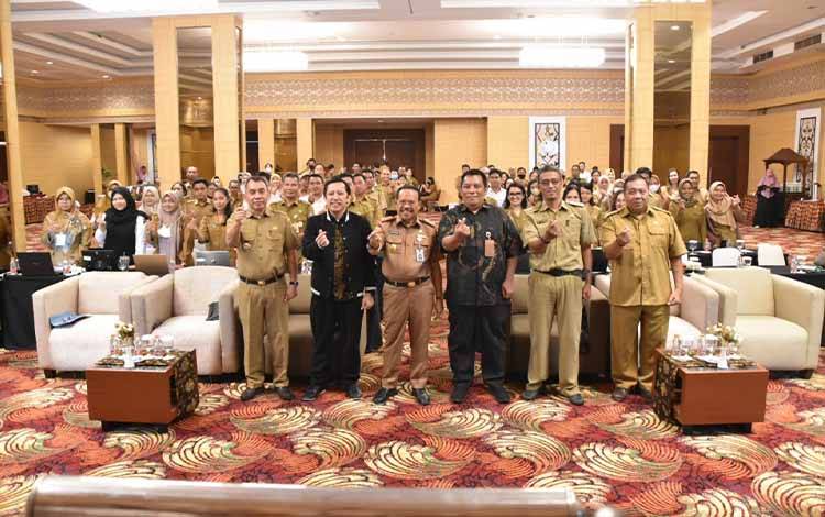 Pemprov Kalteng Laksanakan Bimtek Sistem Informasi Pemerintahan Daerah  ?