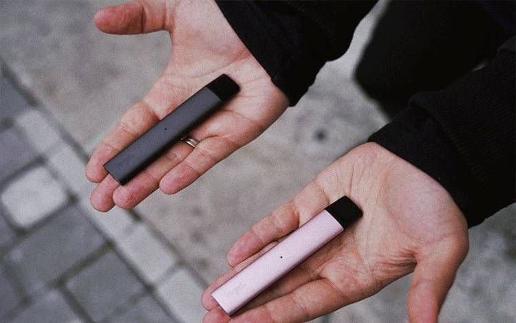 Seorang Anak Dilarikan ke Rumah Sakit Diduga Keracunan Vape