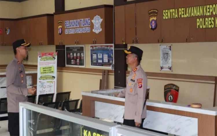 Kapolres Kapuas Tinjau Ruangan SPKT yang Sedang Direnovasi