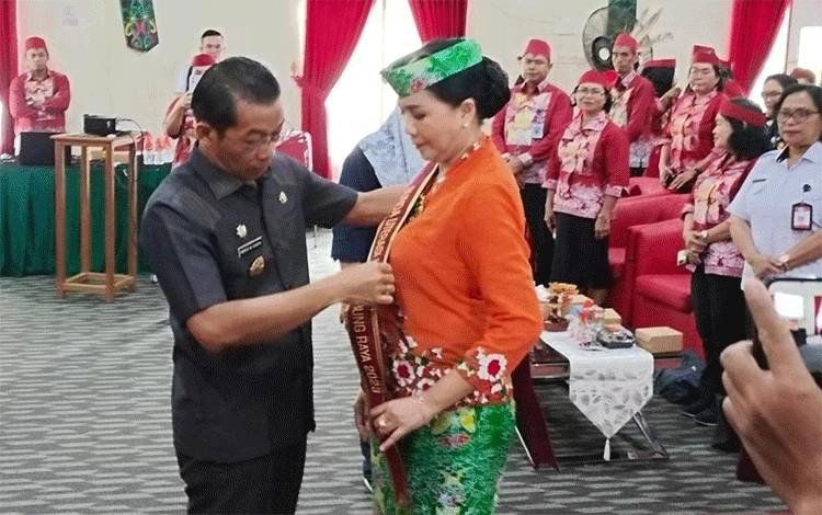 Kukuhkan Bunda Literasi, Ini Kata Bupati Murung Raya