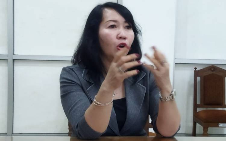 Legislator Kalteng, Natalia. (FOTO: DONNY D)