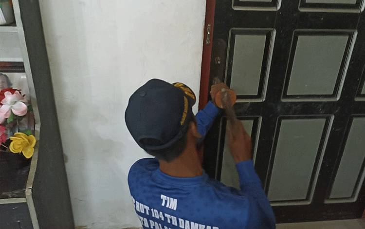 Balita 5 Tahun di Palangka Raya Terkunci di Kamar Hingga Harus Diselamatkan Call Center 112