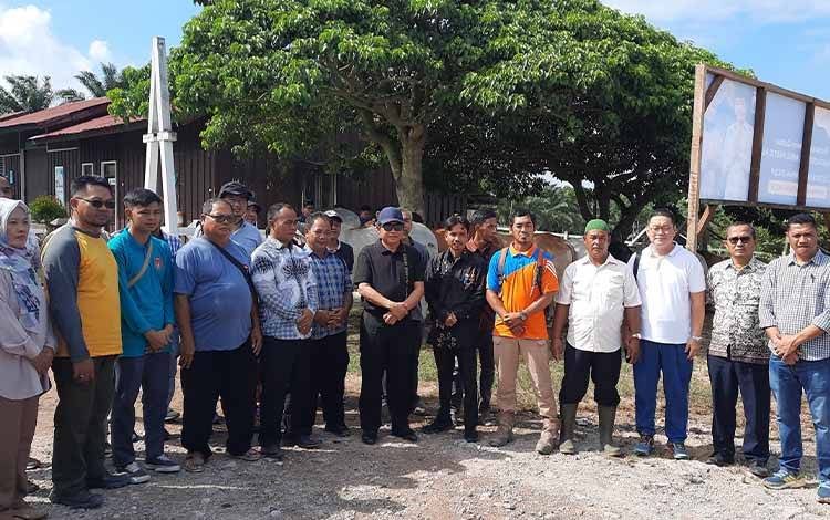 Kades Batu Kotam Bersykur Setiap Tahun Dapat Sapi Kurban dari Keluarga Besar H Abdul Rasyid AS
