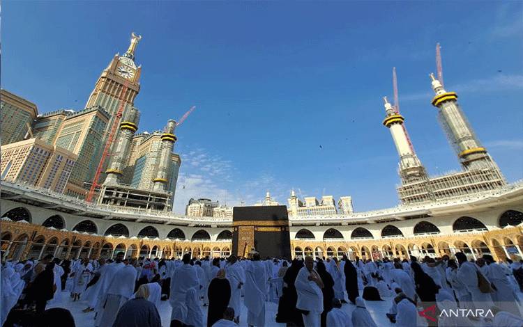 Jamaah Indonesia Disarankan Tidak Menunaikan Umrah Wajib Siang Hari