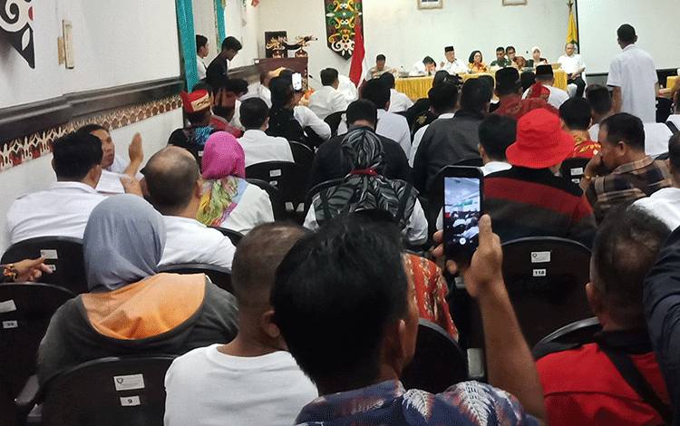 Pemkab Kotim dan TBBR Sepakat Tuntaskan Persoalan Plasma Secara Bertahap