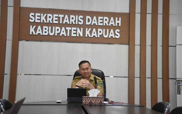 Sekda Kapuas Apresiasi LPPM UPR Tempatkan Mahasiswa KKN di Kapuas