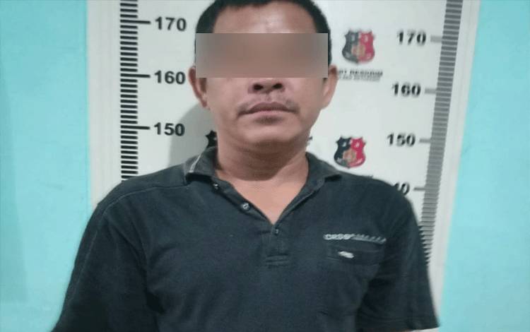 Jual Zenith, Buruh Pelabuhan Diborgol Polisi