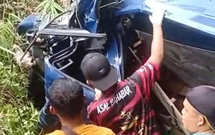 Supir Pikap Terjepit di Kabin Akibat Tabrakan di Desa Puri Meninggal