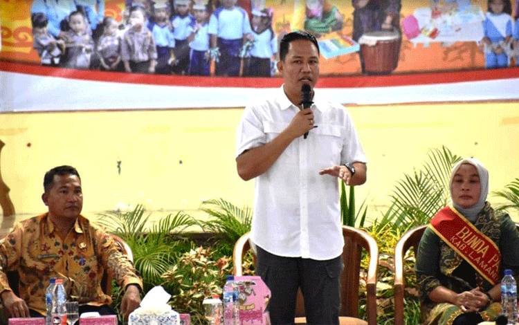 Bupati Lamandau: Pendidikan Merupakan Investasi Bagi Daerah