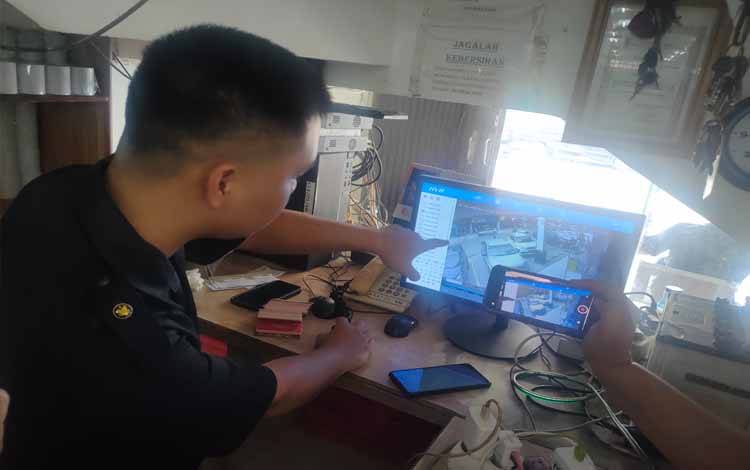 Baru 2 Minggu Beli Handphone, Dicuri oleh Jambret