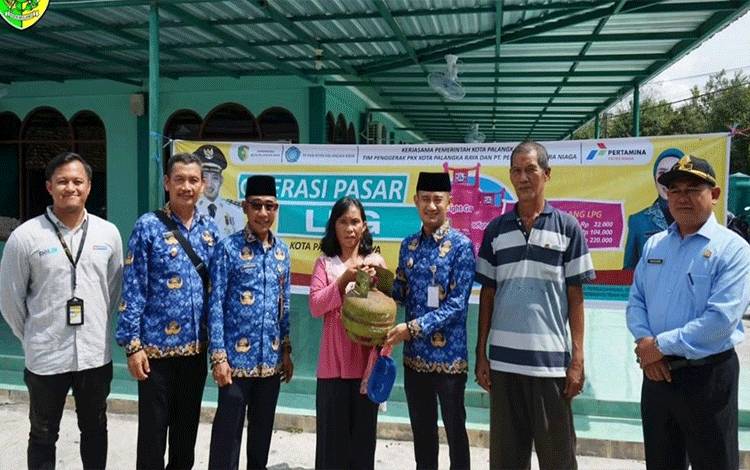 Anggota DPRD Apresiasi Pemko Rutin Operasi Pasar Gas Elpiji