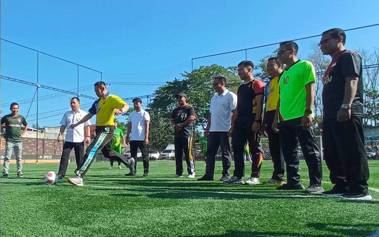 Rangkaian Hari Bhayangkara ke 77, Polres Kobar Gelar Kapolres Cup Mini Soccer