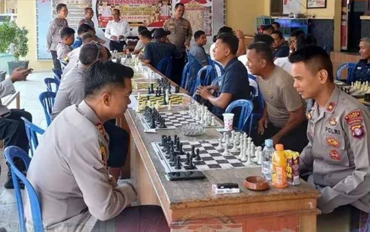 Polres Kapuas Gelar Turnamen Catur Meriahkan HUT ke-77 Bhayangkara