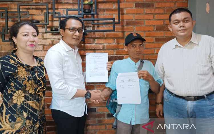 Tukang Bubur Cabut Laporan Terhadap Mantan Kapolsek Mundu Cirebon