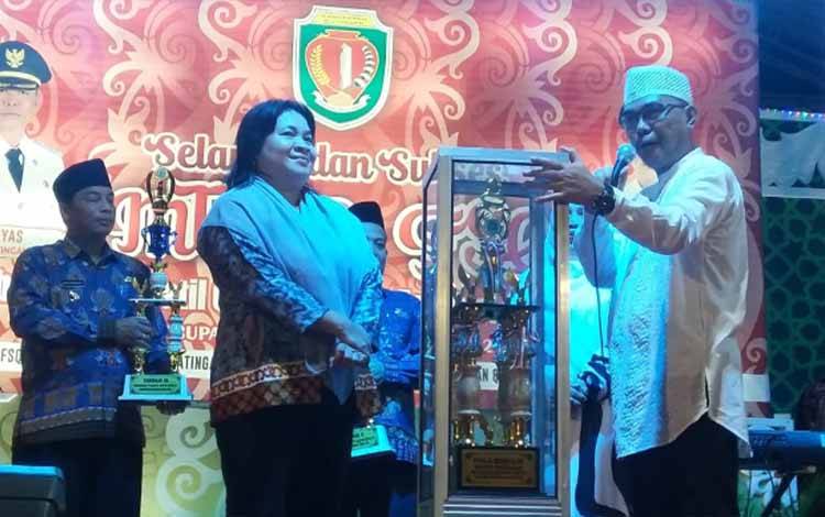 Kontingen Kecamatan Katingan Tengah Juara Umum MTQ dan FSQ Tingkat Kabupaten Katingan