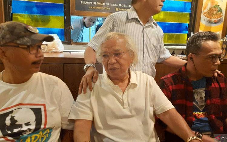 Panda Nababan: Kedekatan Jokowi ke Prabowo Hanya Basa-basi