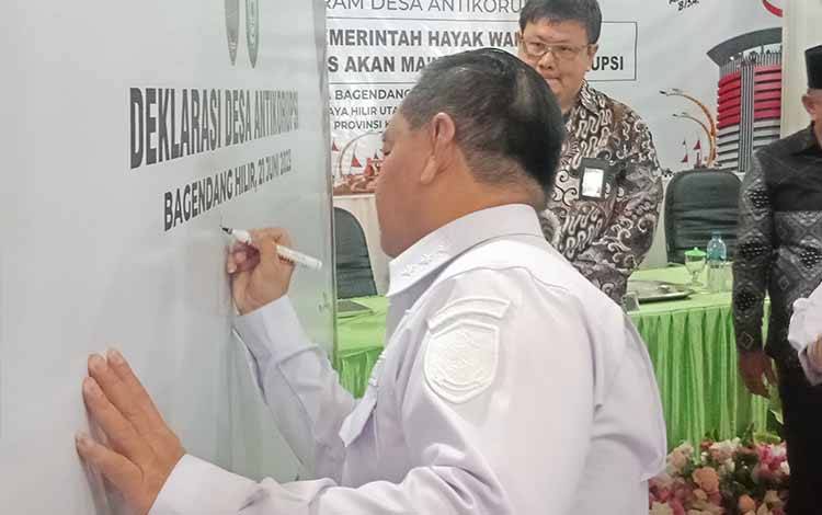 Bupati Kotim: Masyarakat Harus Berpartisipasi dalam Pencegahan Korupsi di Desa