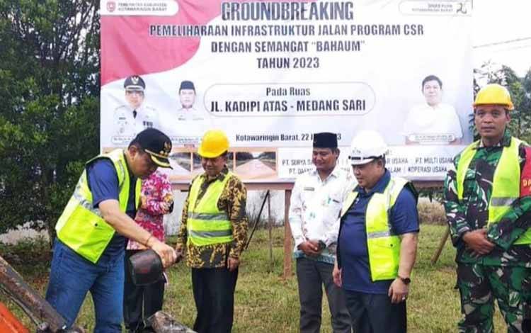 Pj Bupati Kobar: Mari Dukung Terus Pembangunan