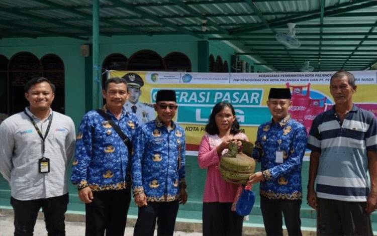 Wali Kota Palangka Raya Minta TPID Kendalikan Inflasi Jelang Idul Adha