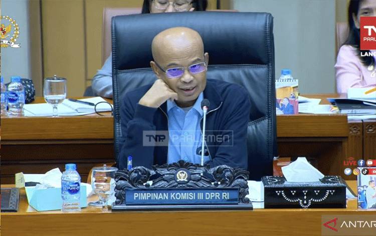 Desmond akan Disemayamkan Sabtu Siang ini di Karawang