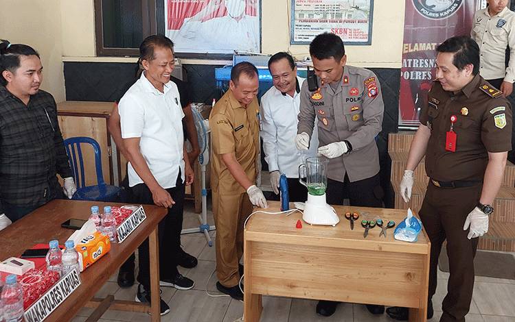 Polres Kapuas Musnahkan 27,42 Gram Sabu Hasil Operasi Antik 2023