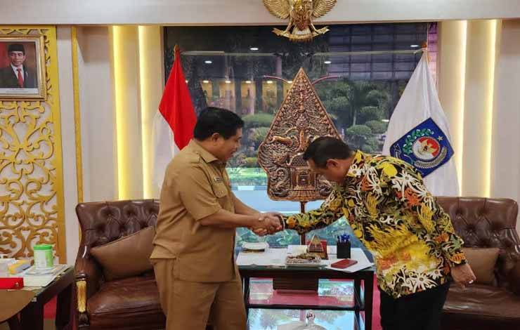Sekjen Kemendagri Apresiasi Upaya Pemulihan Ekonomi Kalteng