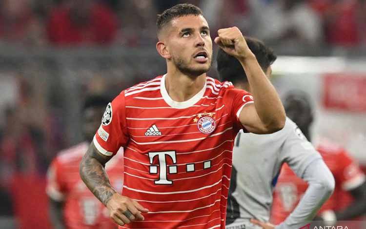 Lucas Hernandez Dikabarkan Berada di Paris untuk Pindah ke PSG