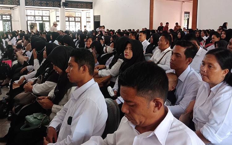 Bupati Kotim: Evaluasi Jadi Bahan Pertimbangan Pertahankan PPPK