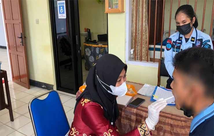 WBP Rutan Kuala Kapuas Diambil Sampel untuk Penelitian Kesehatan Gigi dan Mulut?