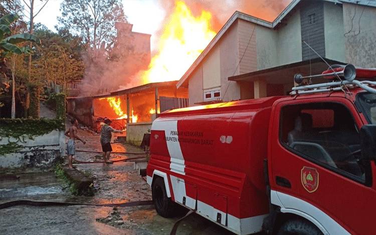 Rumah di Pangkalan Bun Hangus Terbakar Saat Ditinggal Beli Kue