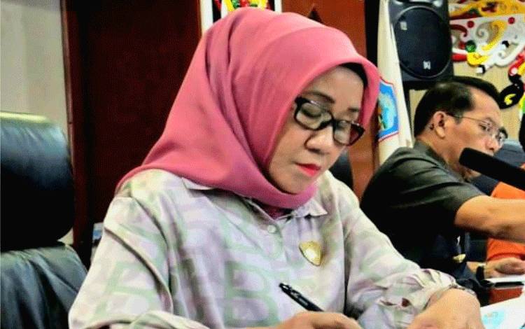 DPRD Kalteng Dorong Pemda Prioritaskan Peningkatan Kesejahteraan Tenaga Pendidik