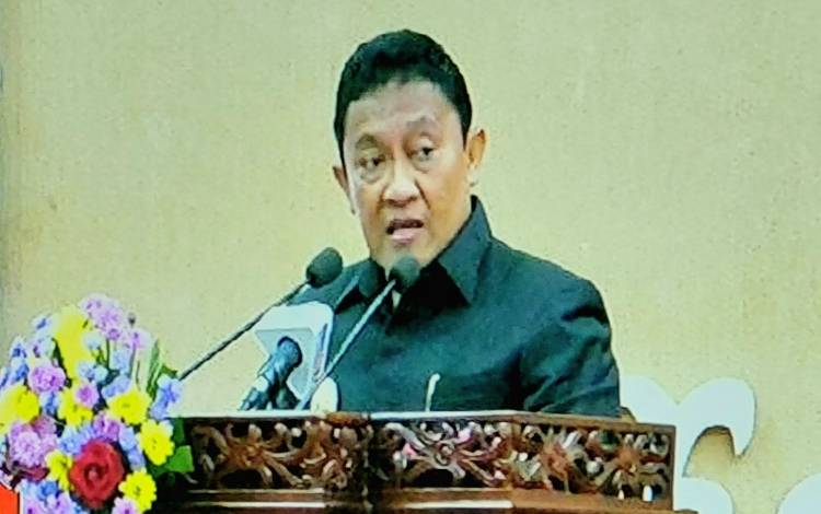 Wagub Ucapkan Selamat Kepada Suhardi Dilantik Sebagai Anggota DPRD Kalteng