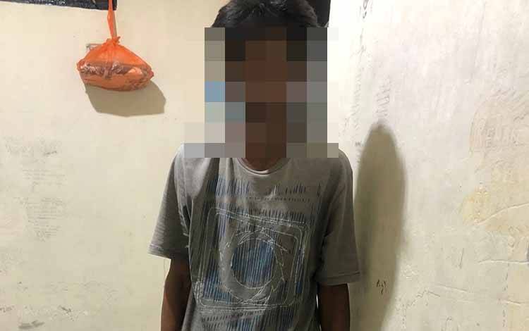 Polsek Pahandut Amankan Pria Paruh Baya Diduga Curi Ponsel