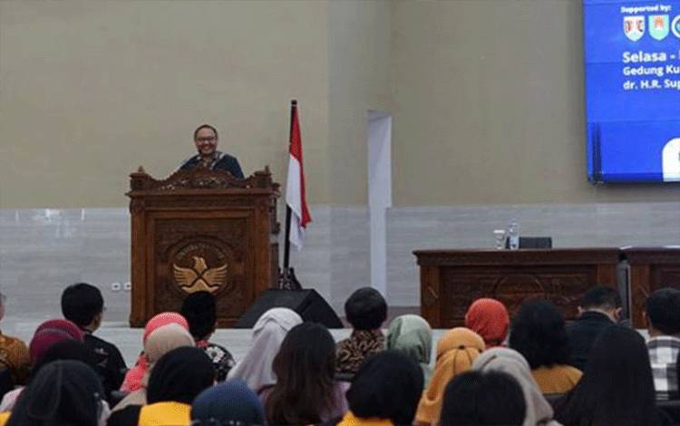 Kemenkominfo Tingkatkan Literasi Digital Dengan Optimalkan Program KKN